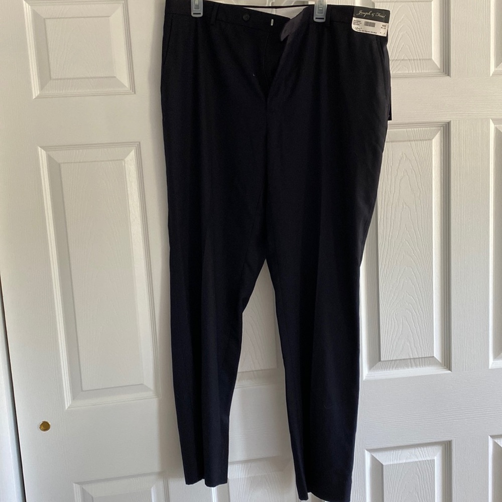 Joseph and feiss dark navy pants, 40x32. Never worn, new with tags